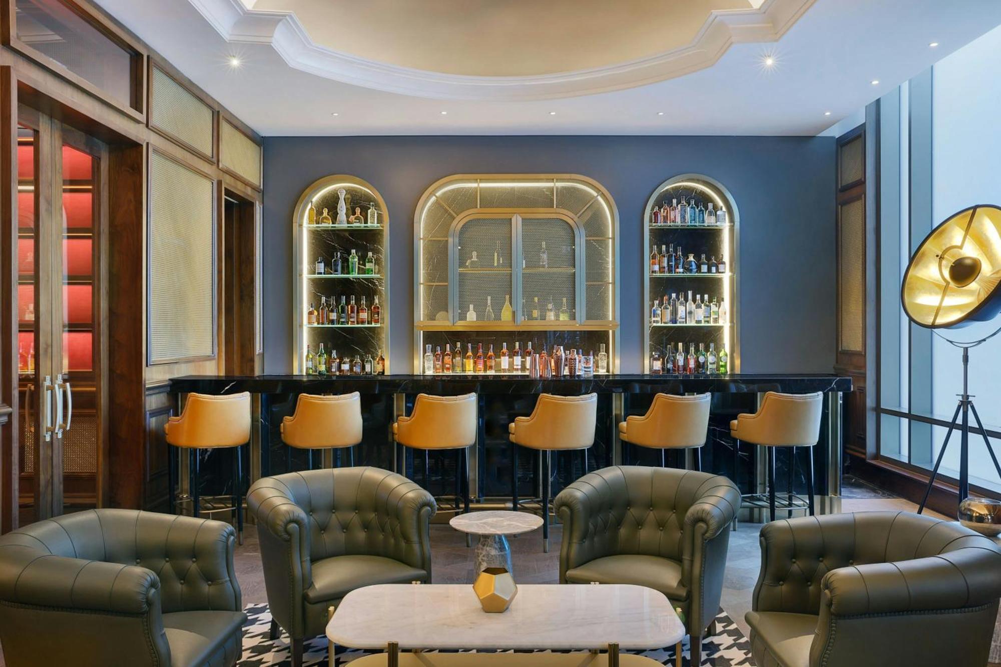 The Ritz-Carlton, Amman Hotel ภายนอก รูปภาพ The Bar